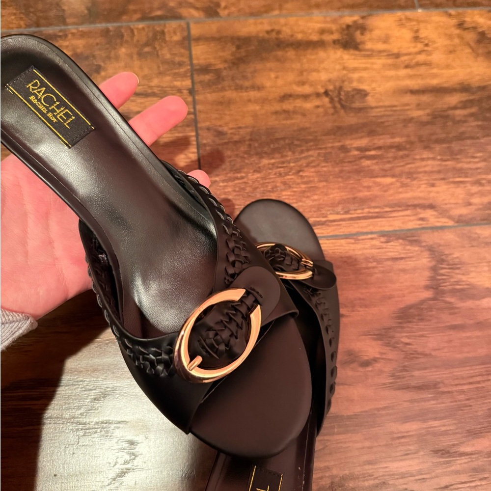 Kitten Heels - Picture 4 of 4